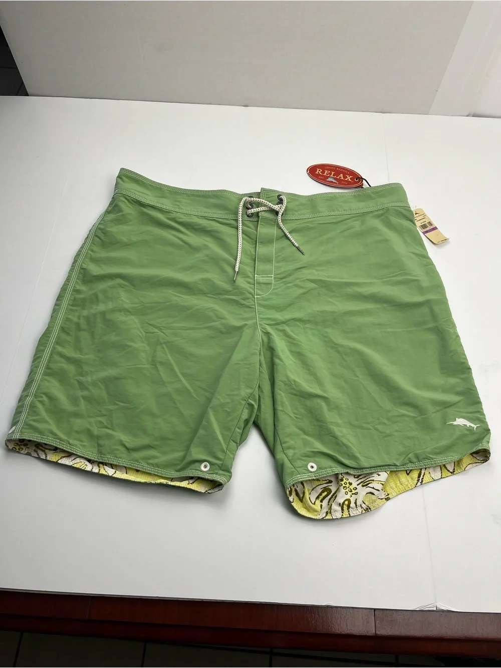 Tommy Bahama Relax Palm Down Reversible Board Swim Short Melon Green Men XXL NEW